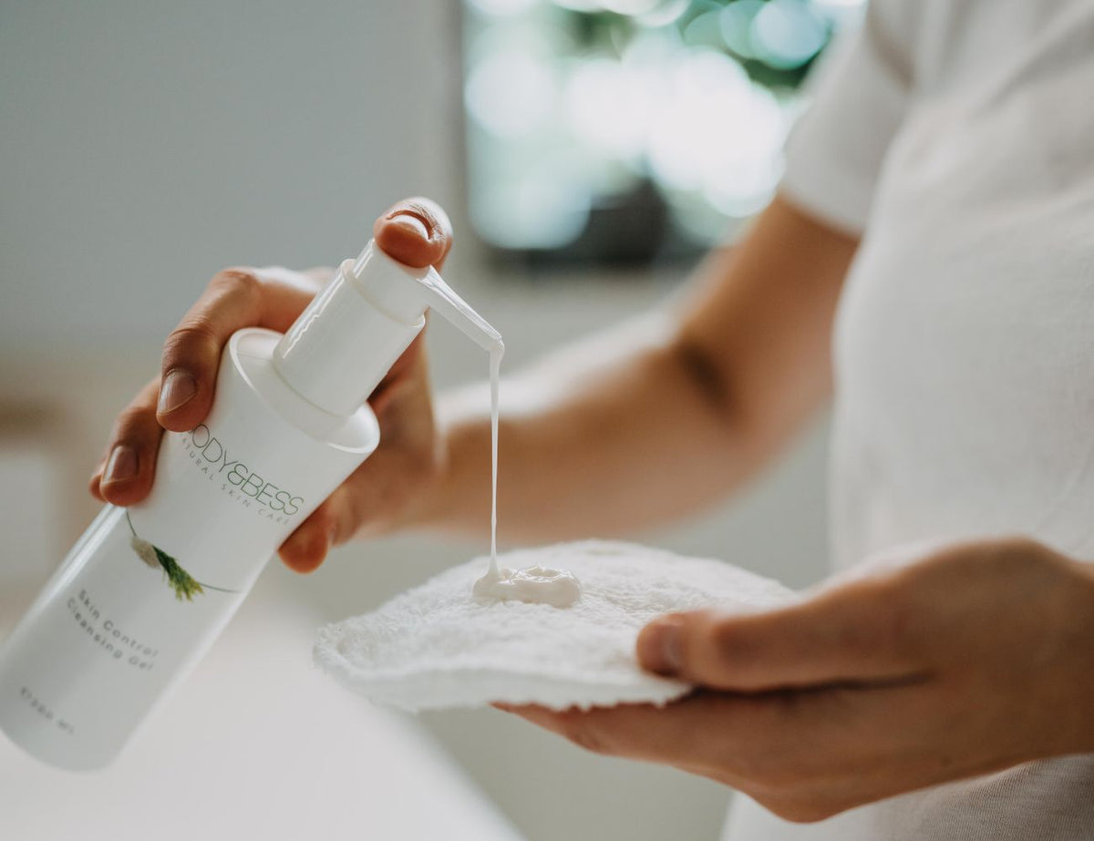 Skin Control Cleansing Gel (200ml)