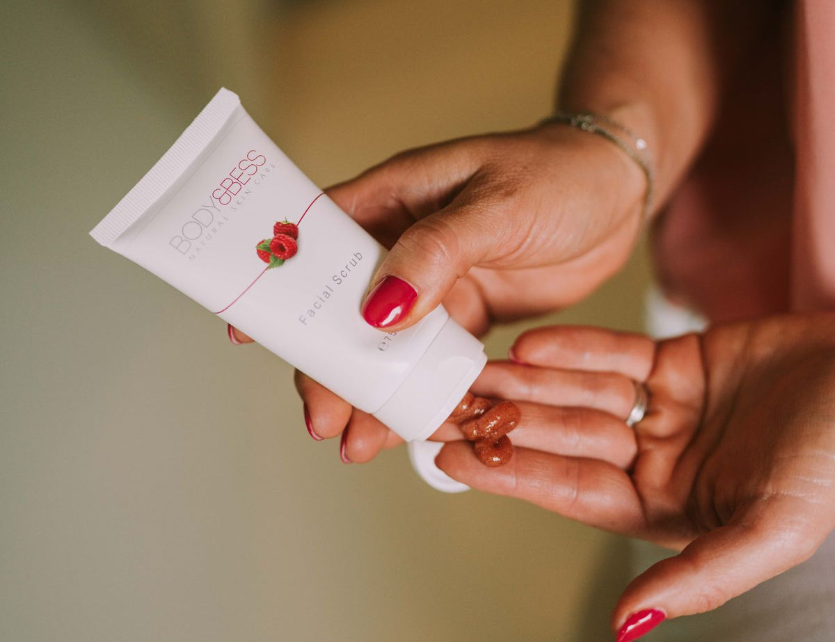 Facial Scrub (75ml)